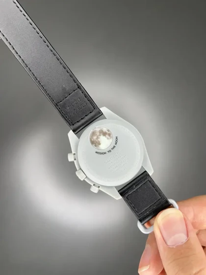 ساعت مچی امگا سواچ ماموریت به ماه Omega x Swatch Mision to the Moon