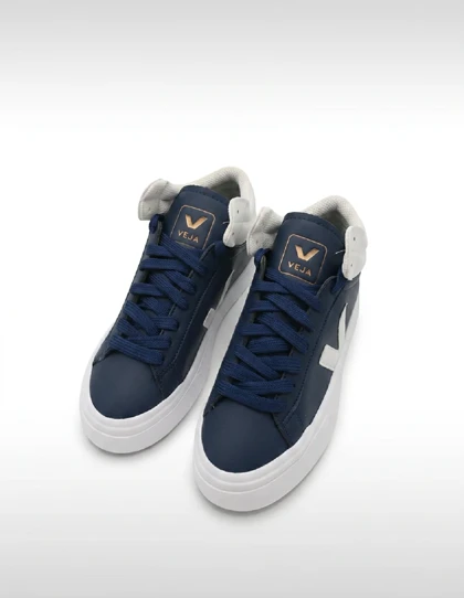 کتانی روزانه Unisex VEJA Veja One Mid U
