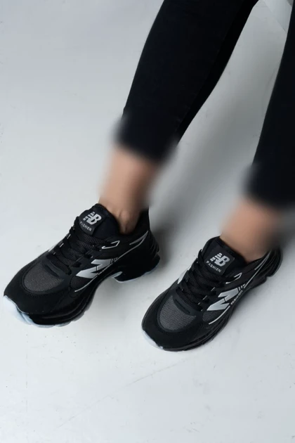 کفش نیوبالانس (New Balance) زنانه مشکی