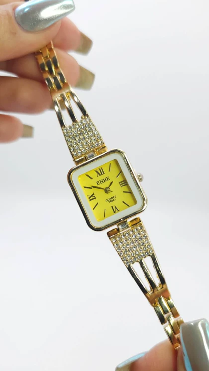 ساعت مچی زنانه مجلسی EHHE نگین‌دار با موتور کوارتز