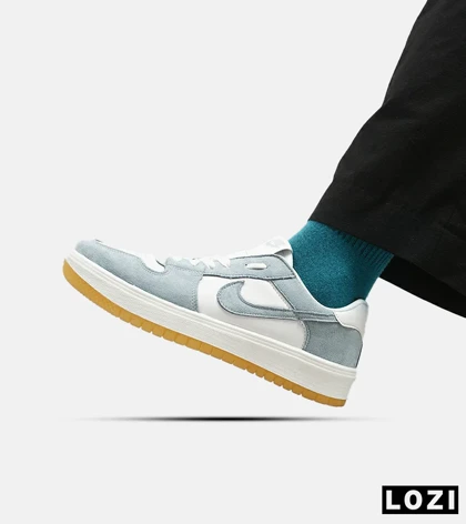 کفش کتانی مردانه سفید آبی نایک NIKE SB