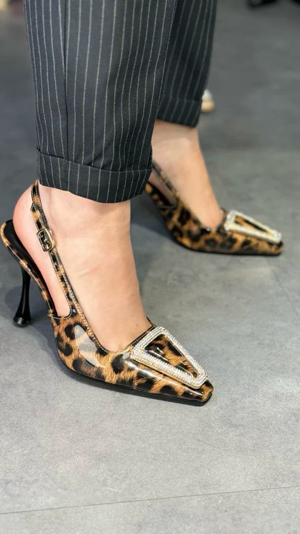 625p - پاشنه پشت‌باز 625p