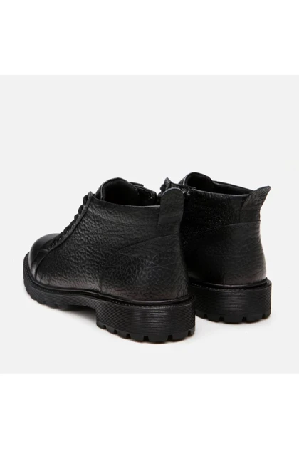 بوت و نیم بوت مردانه yaya-by-hotic yaya-by-hotic