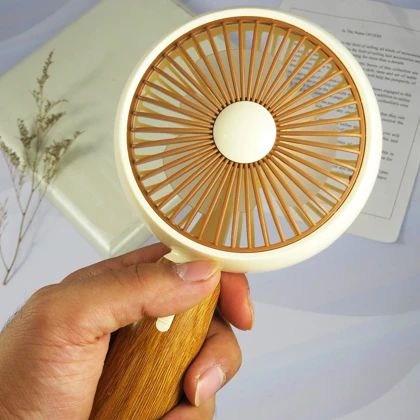 پنکه همراه مدل دستی و رومیزی کد GLnd00013 ظرفیت 500 میلی آمپر ساعت