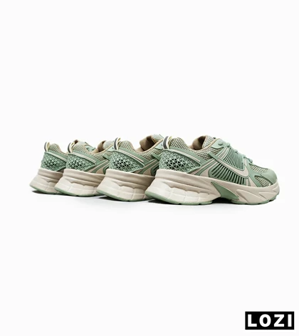 کفش کتانی مردانه و زنانه سبز کرم NIKE vaporfly 3 green
