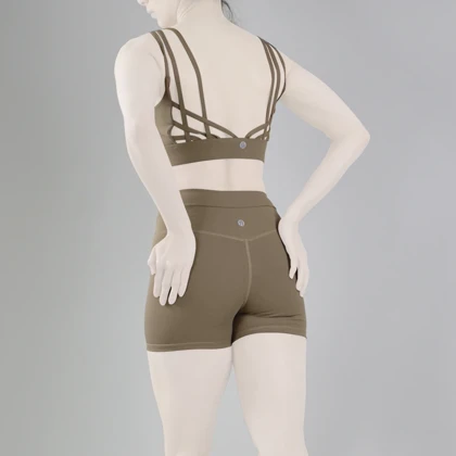 ست نیم‌تنه و کشاله بند ورزشی زنانه لولولمون مدل 5665 نسکافه‌ای