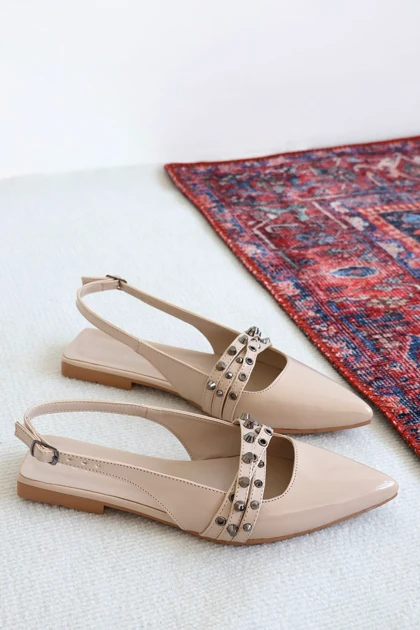 کفش پاشنه‌بلند کلاسیک زنانه polka-store polka-store