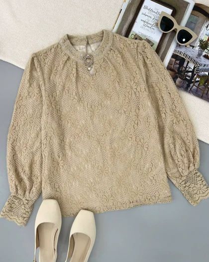 شومیز تمام دانتل آستردار کد 4702