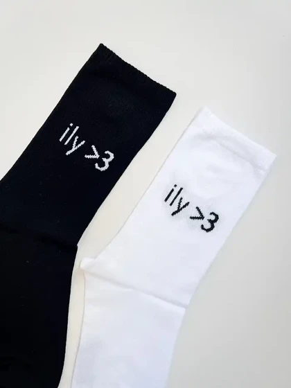 جوراب ساق بلند طرح ily 3 (آی لاو یو) یونیسکس