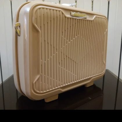 چمدان لوازم آرایشی برند مونزا MONZA مدل pp-8809