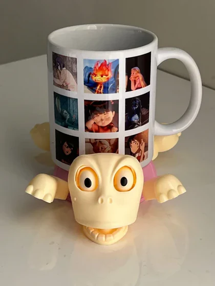 زیر لیوانی لاکپشت صورتی