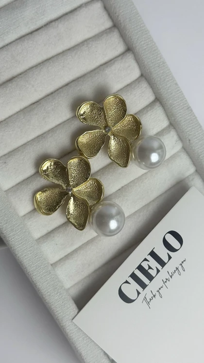 Earring