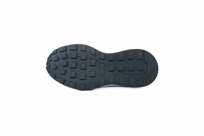 کفش راحتی زنانه استرادیواریوس مدلStradivarius-Sneakers-SKB70