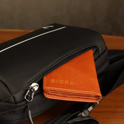 کیف کراس بادی مردانه بیورا مدل dbb108