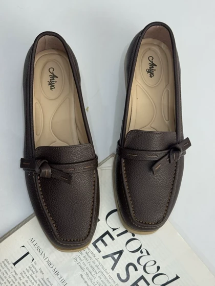 کالج بغل پاپیون 2459