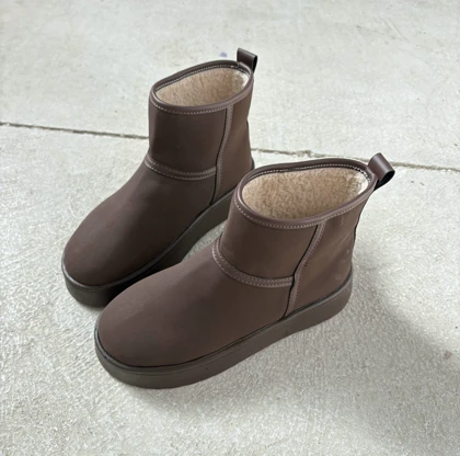 نیم بوت پشمی اگ زنانه 2