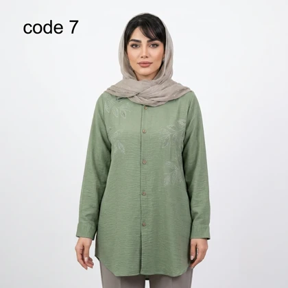 شومیز صوفیا نگین‌دار مدل سایا علیدسا
