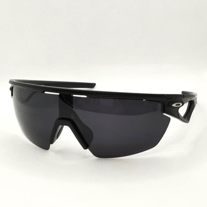 اوکلی BLACK 009403