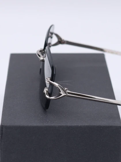 عینک برند CARTIER کد 181481