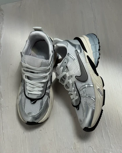 کتانی NIKE نقره ای کد 1200121