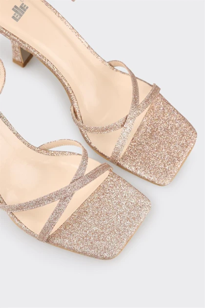 صندل زنانه اله elle