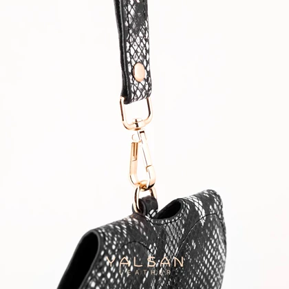 ست سوپر لاکچری زنانه چرم یلسان مدل آندیا کد 400-RZHN-PRM-CHK-ATS-SPT-MDS-RDS-ART-ASA-RTL