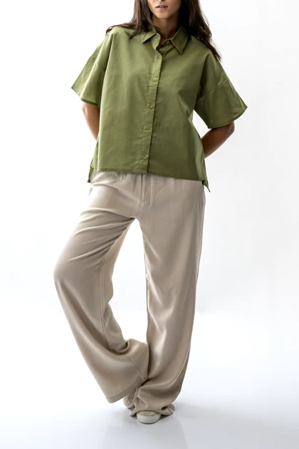 شومیز آستین کوتاه پشت بلند زنانه