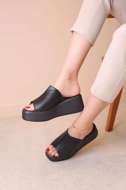 کفش صندل لژدار زنانه کد 441