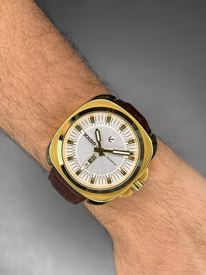 ساعت مچی رادو صفحه مربع دو تقویم قهوه ای Rado