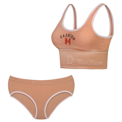 ست نیم‌تنه و شورت ورزشی زنانه گلبهی مدل 4620