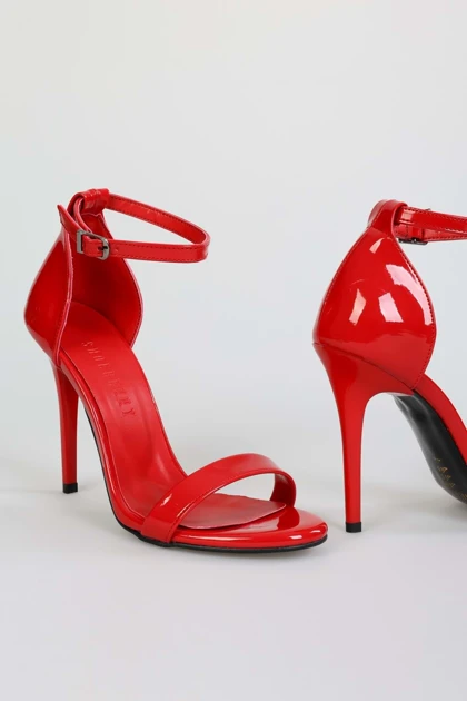 کفش پاشنه‌بلند کلاسیک زنانه shoeberry shoeberry