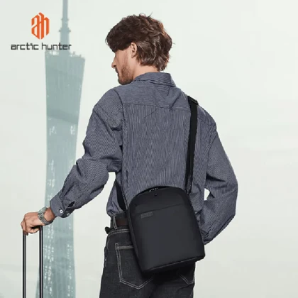 کیف شولدر بگ اورجینال آرکتیک هانتر مدل ARCTIC HUNTER - ARH00579