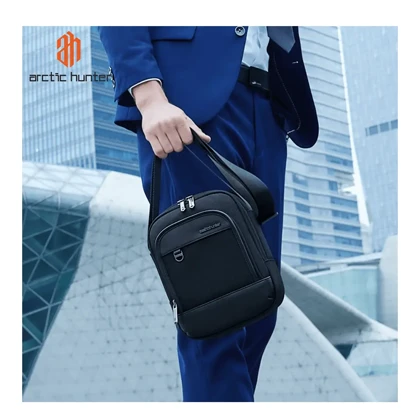 کیف دوشی Arctic Hunter مدل K00689