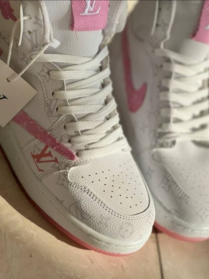 نایک ایرجردن لویی ویتون ٖ limited edition Louis Vuitton