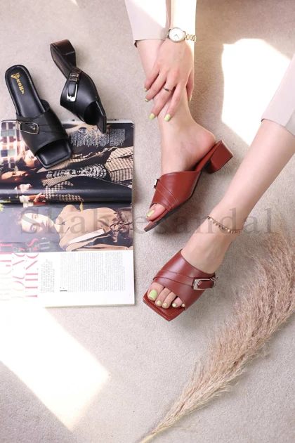 کفش صندل زنانه پاشنه‌دار کد 812