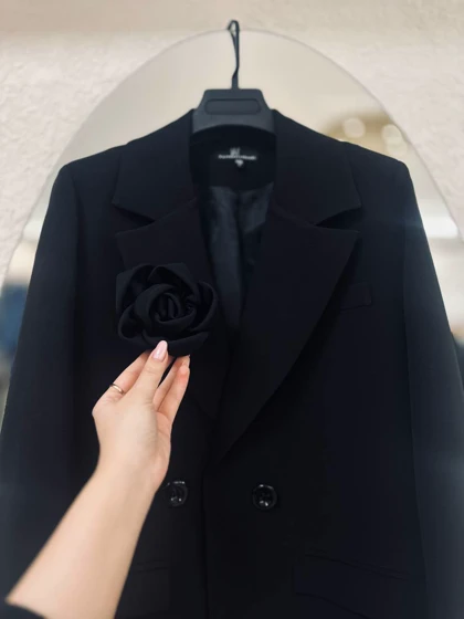 کت floral مشکی