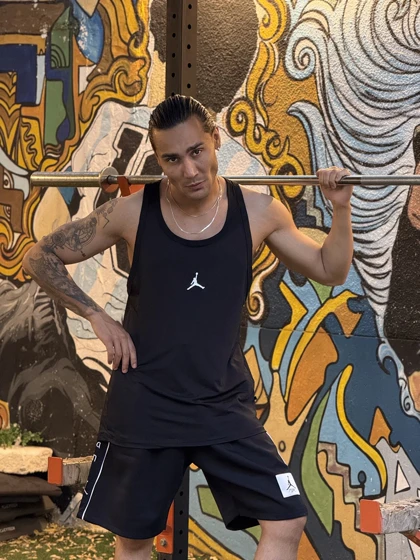 رکابی قهرمانی بدنسازی جردن مشکی