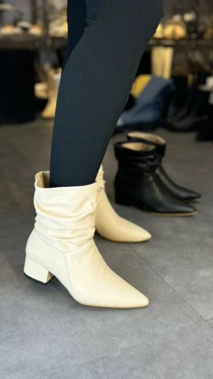 بوت چروک کوتاه کد1011