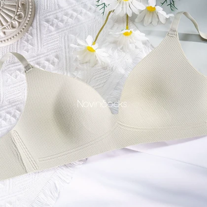 سوتین طرح پارمیس سایز 70