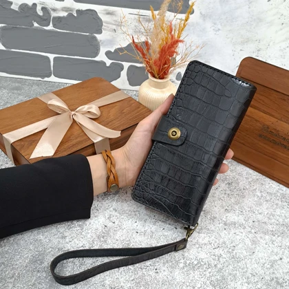 کیف پول دستی مردانه چرم طبیعی روکو