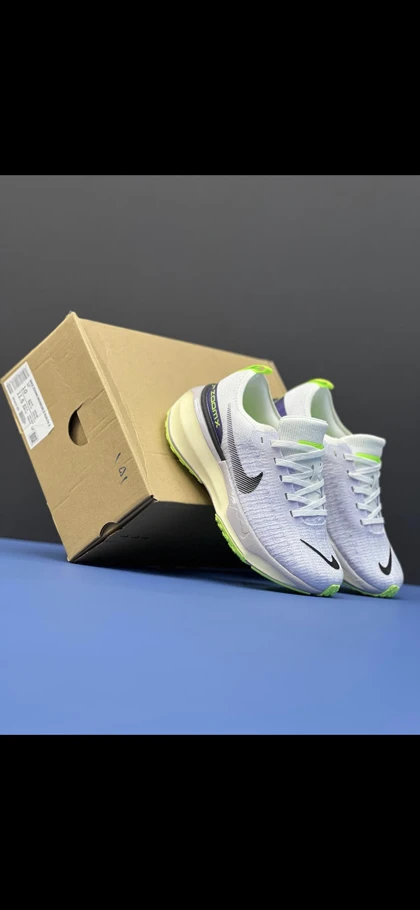 کتانی نایک اینوینسیبل ران 3 (Nike Invincible Run 3)