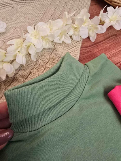 بلوز یقه اسکی بچگانه