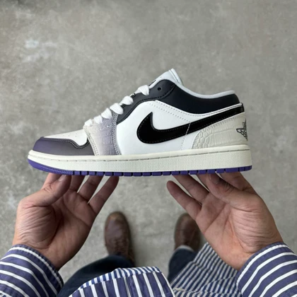 کتانی نایکی ایر جردن وان لو پانک راک بدون ساق Nike Air Jordan 1 Low Punk Rock
