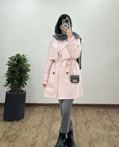 ترنچ کت پاییزه آرام