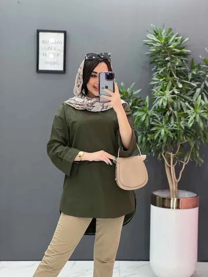 مانتو جلو بسته جیب برش‌دار