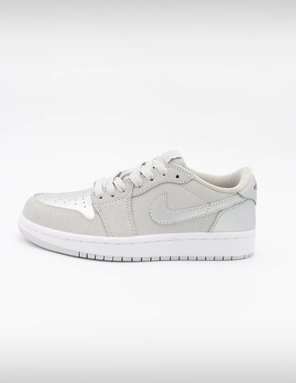 کتانی روزانه زنانه نایک Nike Air Jordan 1 Retro Low OG W