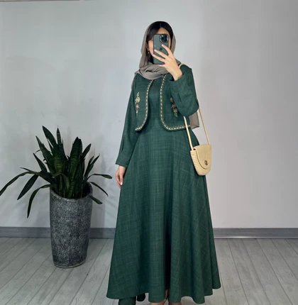 ست سارافون بلند به همراه کت گلدوزی