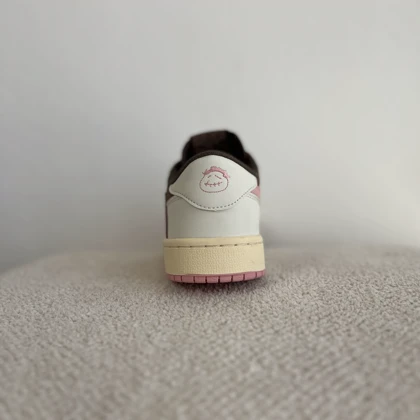 ترویس جردن شکلات فرنگی