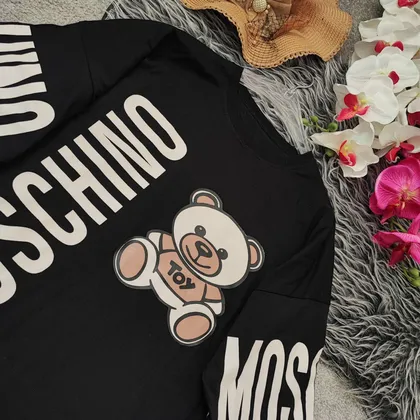 تیشرت لش موچینو