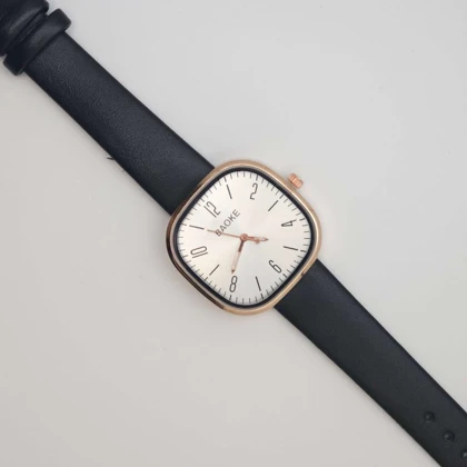 ساعت مچی زنانه باوک BAOKE بند چرمی ، اسپرت و روزمره با جعبه کادویی